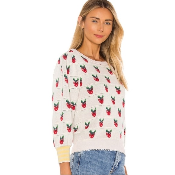 RARE Famous Isha Top Strawberry Revolve - Picture 10 of 11